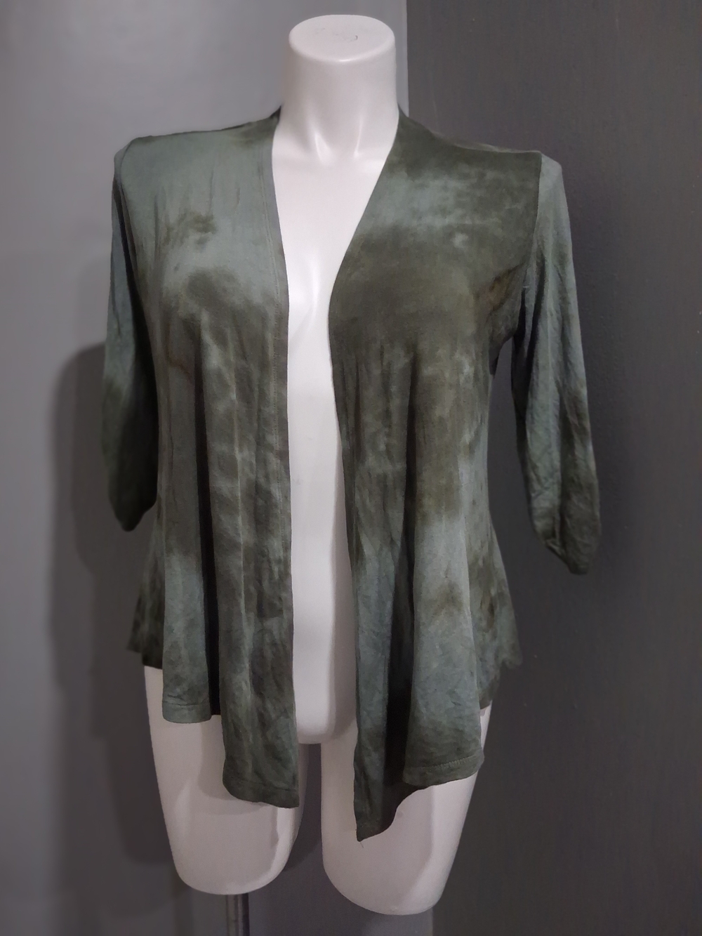 Open-Front Women’s Cardigan in Olive Green